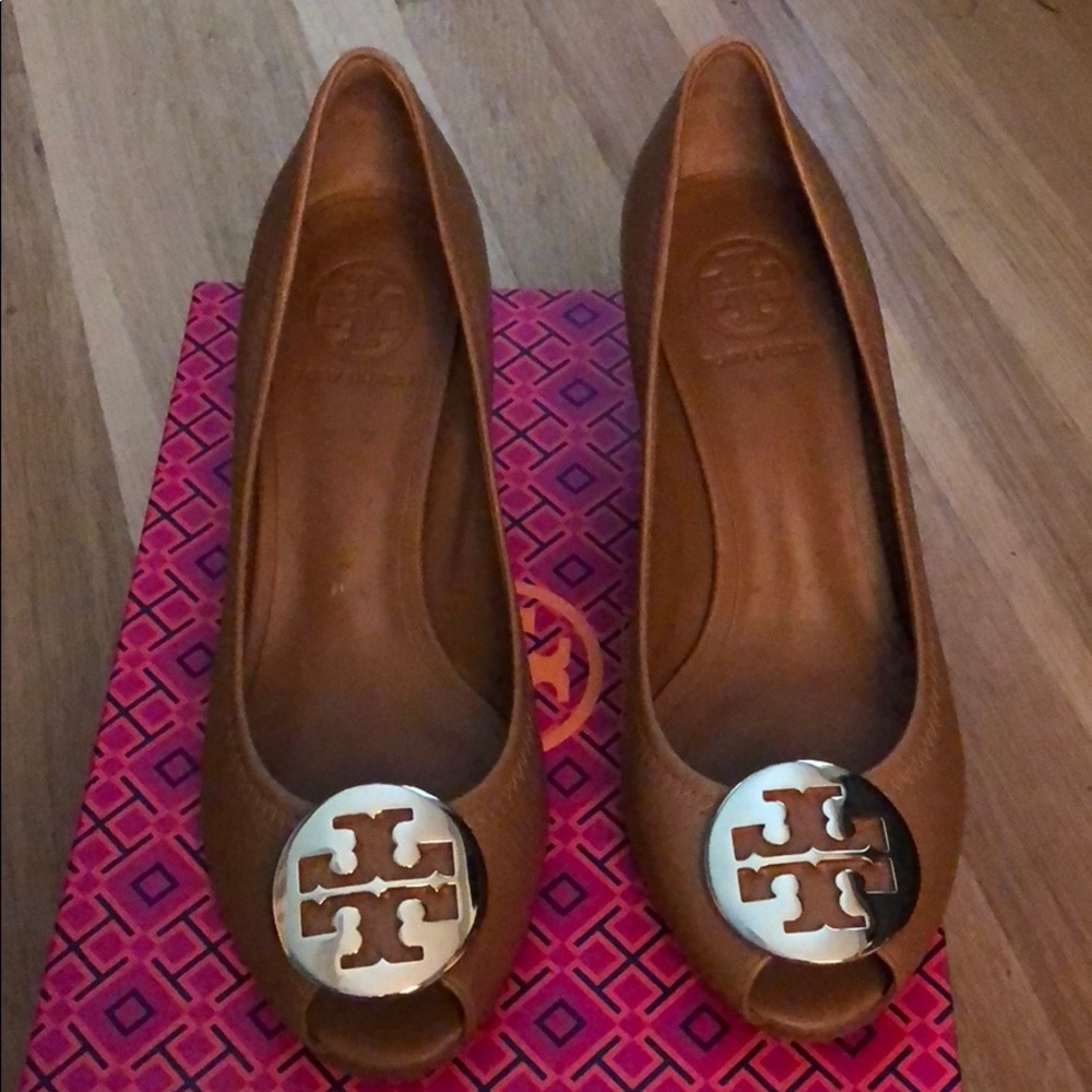 Tory Burch Sally 2 Wedge